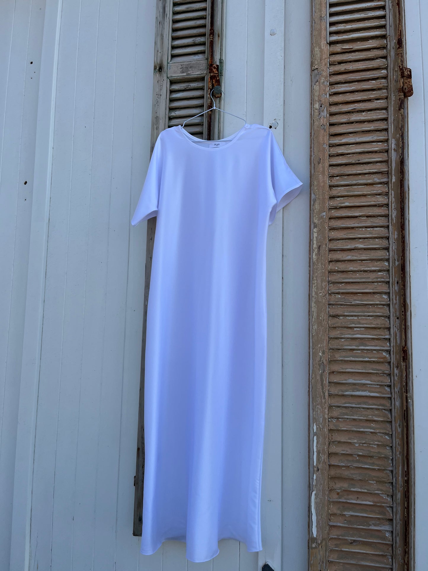 White shiny